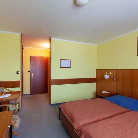 Gostisce Prosnik Hotel Ormoz Bagian luar foto