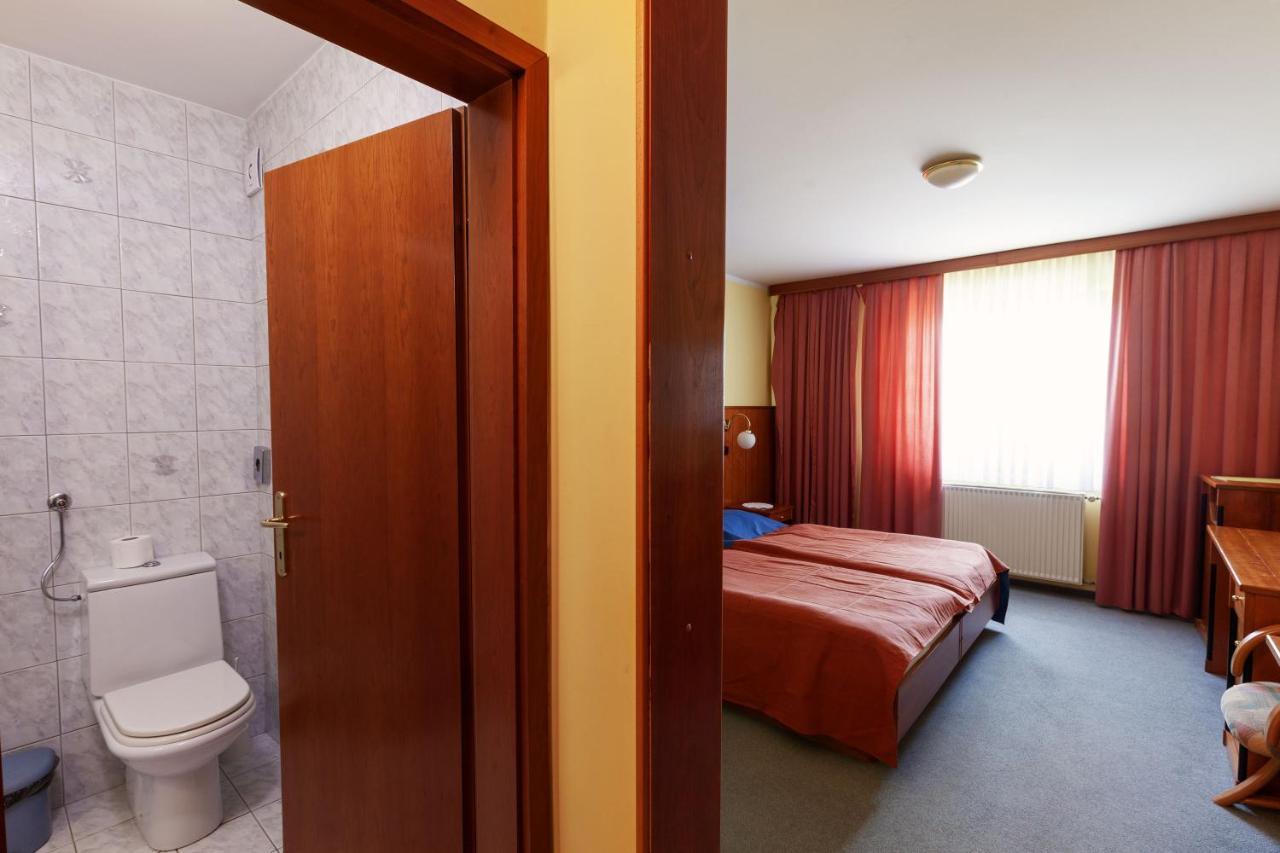 Gostisce Prosnik Hotel Ormoz Bagian luar foto